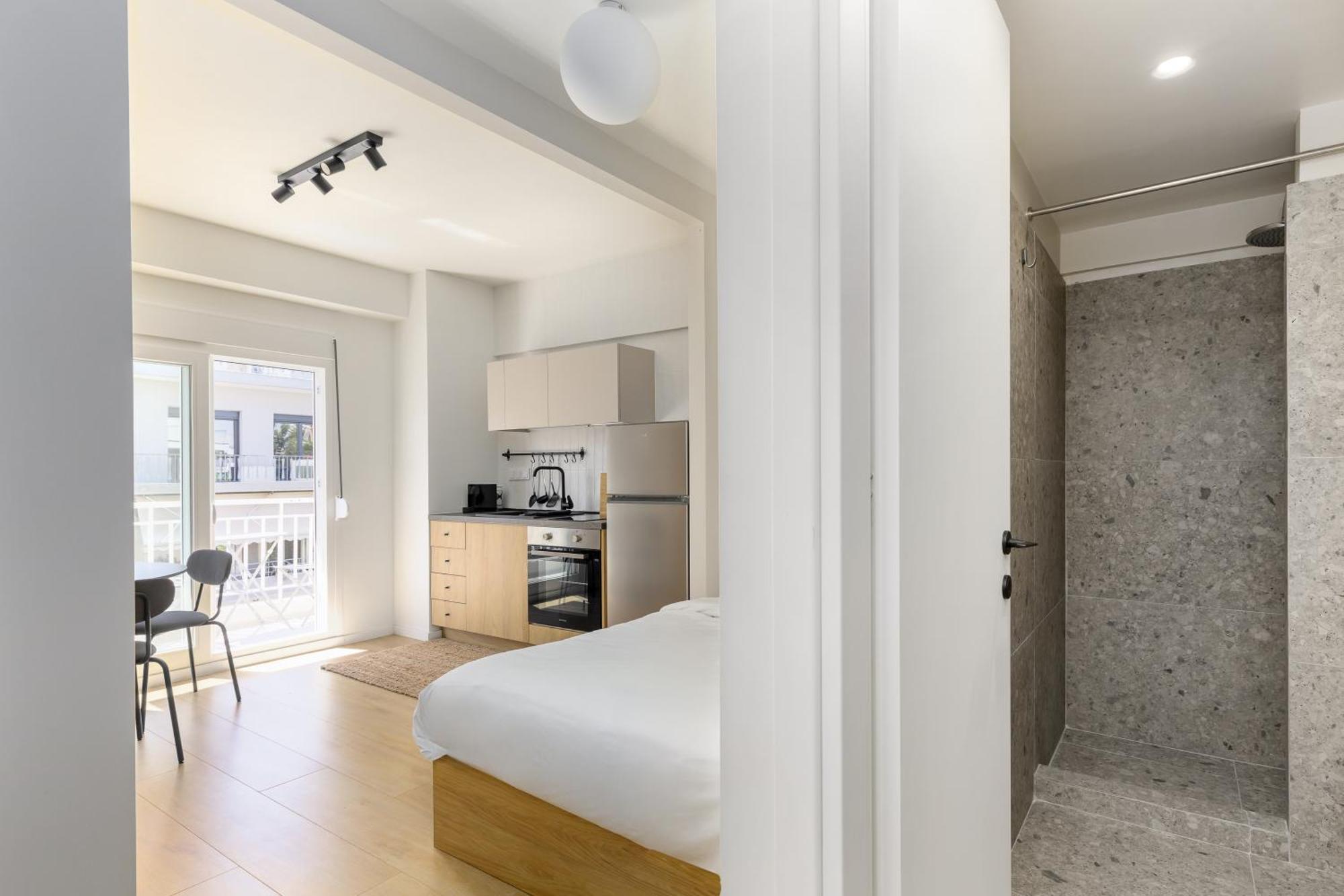Amber Studios & Suites By Halu! Thessaloniki Exterior photo
