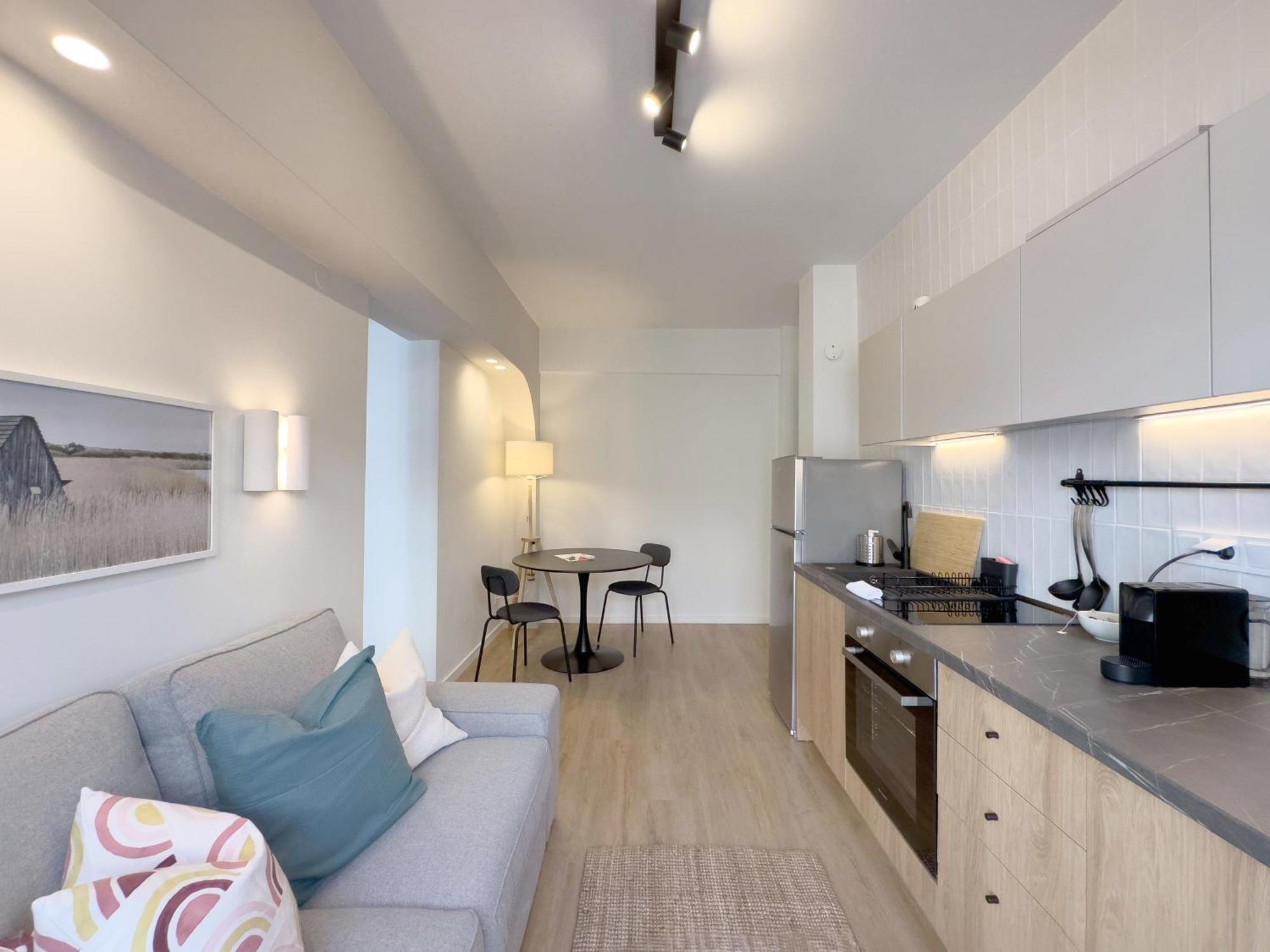 Amber Studios & Suites By Halu! Thessaloniki Exterior photo